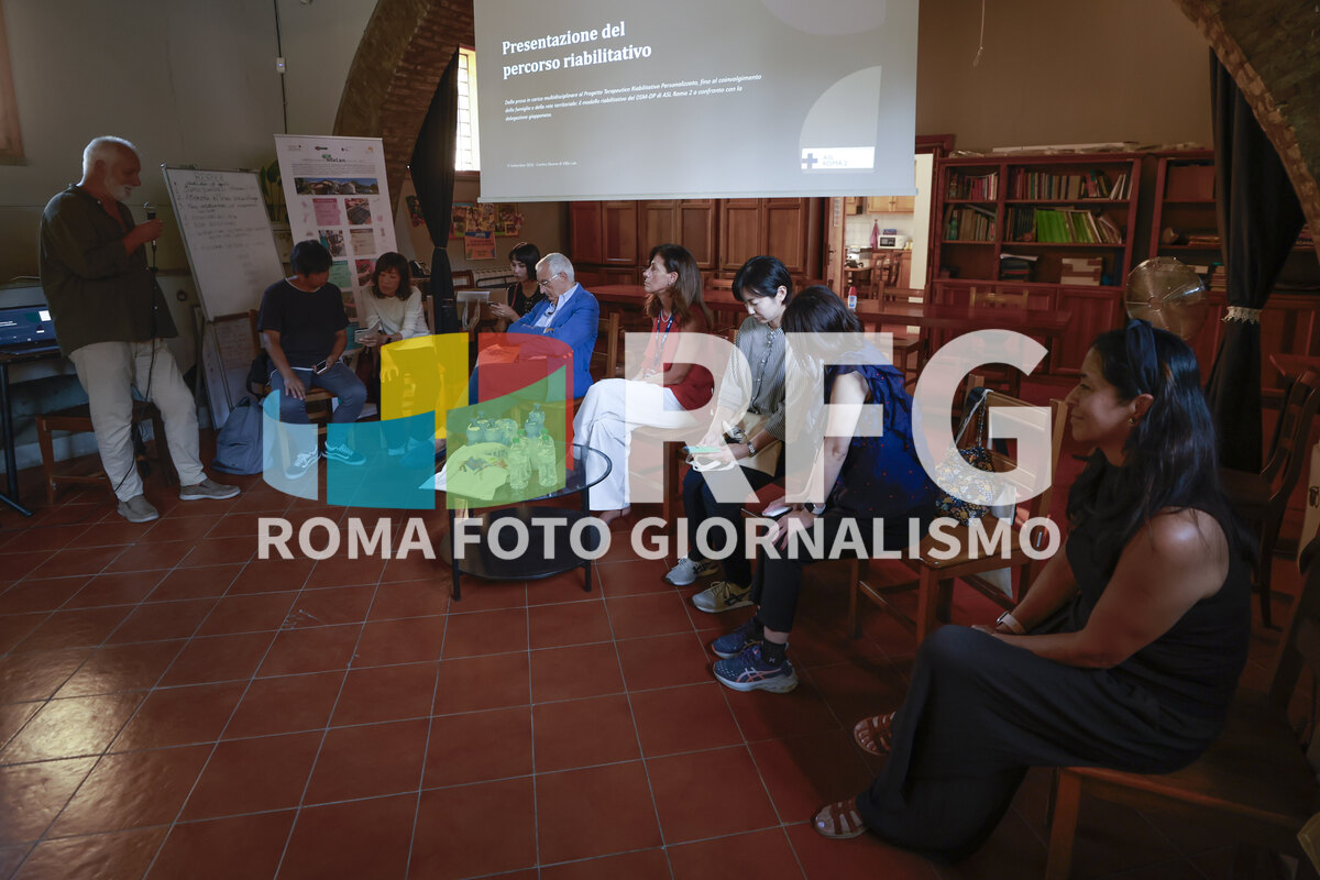 Foto 1 di Incontro Delegazione Giapponese Salute Mentale ASL Roma 2