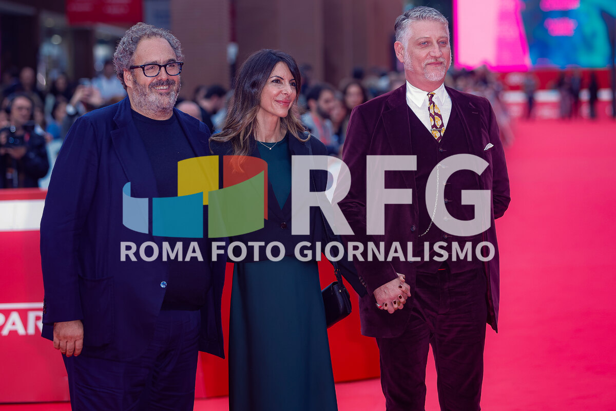 Foto 4 di Red Carpet Gael Garcia Benal
