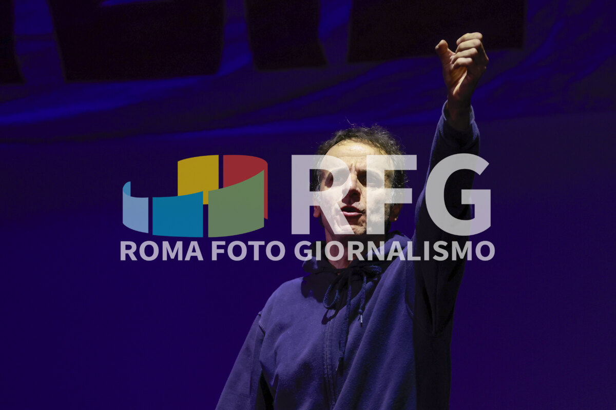 Foto 13 di AGO Capitano silenzioso